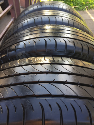 ยาง Dunlop 235 55 20 ปี16 ดอกเต็ม ไม่มีปะ ใช้ยาว ราคาไม่แพง ยาง Dunlop 235 55 20 ปี16 ดอกเต็ม ไม่มีปะ ใช้ยาว ราคาไม่แพง