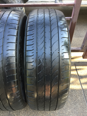 ยาง Dunlop 235 55 20 ปี16 ดอกเต็ม ไม่มีปะ ใช้ยาว ราคาไม่แพง ยาง Dunlop 235 55 20 ปี16 ดอกเต็ม ไม่มีปะ ใช้ยาว ราคาไม่แพง