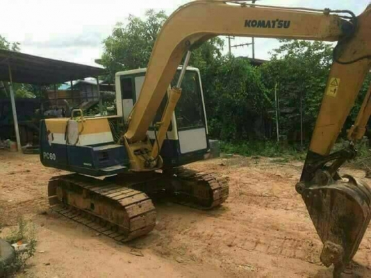 KOMATSU PC60-6 รถสวย เอวแน่น ช่วงล่างเต็ม เอกสารอินวอยซ์ เจ้าของขายเอง