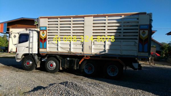 Hino mega 260 ปี 48 แม่เดี่ยวกระบะดั้ม มีระบบลากพ่วงครบ เครื่องเกียร์เดิมดี รถป้ายแดงมือเดียว ไม่เคยชนหนัก ยางเต็มทุกเส้น ทะเบียนพร้อม
