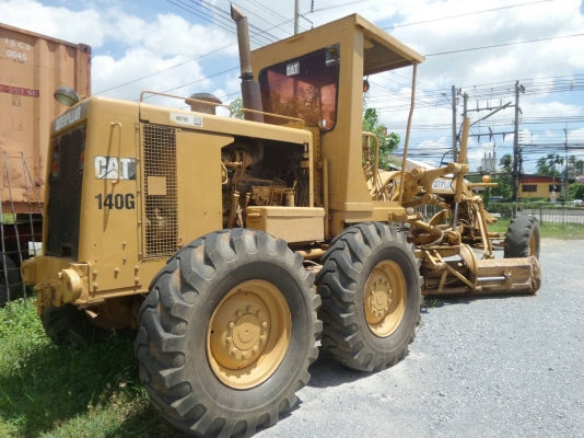 รถเกรด CAT 5MD 03897และ03756 เก่านอกมี2คัน