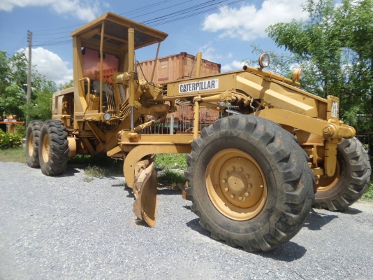 รถเกรด CAT 5MD 03897และ03756 เก่านอกมี2คัน