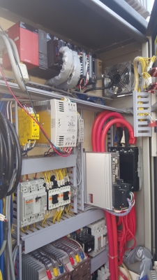 ขายเครื่องฉีดซิลิโคนขนาด 100 ตันจำนวน 10เครื่องราคาโลละ 20 บาท