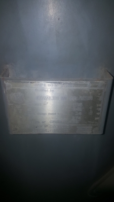 ปั๊มลมสกรูขนาด 250 Kwปี 97= 2 ตัวๆละ220,000 110 kwปี94= 2 ตัวๆละ170,000แอร์ดายเออร์1ตัว