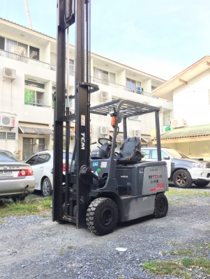 ขายรถโฟร์คลิฟท์ไฟฟ้านั่งขับ TCM ขายรถโฟร์คลิฟท์ไฟฟ้านั่งขับ TCM