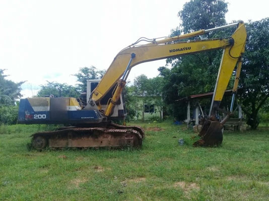 ขายรถขุดแบ็คโค KOMATSU PC200-5 สภาพใช้งานปกติ เครื่องเดิมปั๊มเดิม