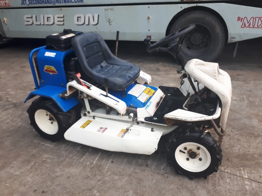 รถตัดหญ้านั่งขับ Orec RM85b นำเข้าจากญี่ปุ่น