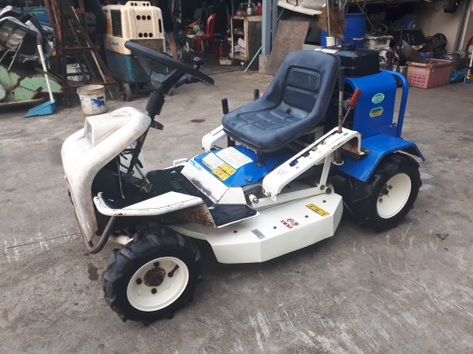 รถตัดหญ้านั่งขับ Orec RM85b นำเข้าจากญี่ปุ่น