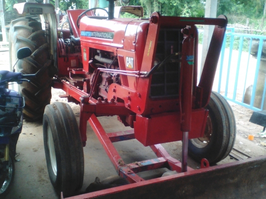 รับติดตั้งและสร้างใบมีดดันหน้ารถไถทุกยี่ห้อที่คุณหาอะไหล่ยากๆ