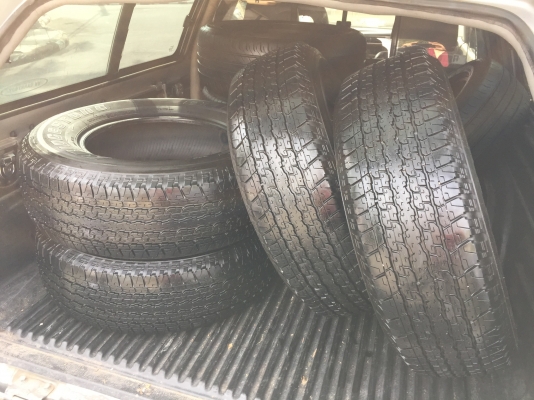 ยาง DUNLOP sp sport maxx 215 55 17 ปี15 ดอกเต็ม ไม่มีปะ ใช้ยาว ราคาไม่แพง ยาง DUNLOP sp sport maxx 215 55 17 ปี15 ดอกเต็ม ไม่มีปะ ใช้ยาว ราคาไม่แพง