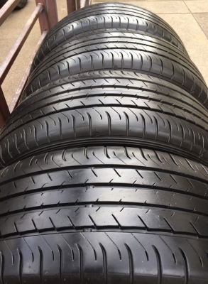 ยาง DUNLOP sp sport maxx 215 55 17 ปี15 ดอกเต็ม ไม่มีปะ ใช้ยาว ราคาไม่แพง ยาง DUNLOP sp sport maxx 215 55 17 ปี15 ดอกเต็ม ไม่มีปะ ใช้ยาว ราคาไม่แพง