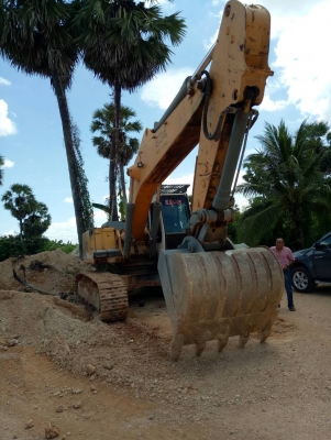 ขายรถแบคโฮ LIEBHERR 934 Litronic ราคา 780000 ขายรถแบคโฮ LIEBHERR 934 Litronic ราคา 780000