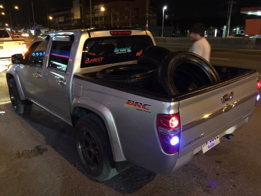 ยาง Dunlop Grandtrek 265 60 18 ปลายปี15 ดอกเต็ม ใช้ยาว ราคาไม่แพง ยาง Dunlop Grandtrek 265 60 18 ปลายปี15 ดอกเต็ม ใช้ยาว ราคาไม่แพง