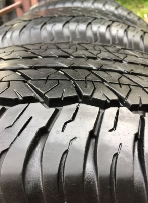 ยาง Dunlop Grandtrek 265 60 18 ปลายปี15 ดอกเต็ม ใช้ยาว ราคาไม่แพง ยาง Dunlop Grandtrek 265 60 18 ปลายปี15 ดอกเต็ม ใช้ยาว ราคาไม่แพง