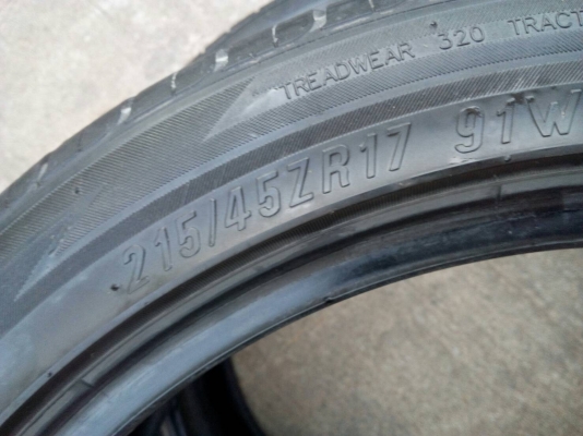 215/45R17 MAXXIS WALTZ NS800 ปี15 มี 2 เส้น โทร.081-427-3941 215/45R17 MAXXIS WALTZ NS800 ปี15 มี 2 เส้น โทร.081-427-3941