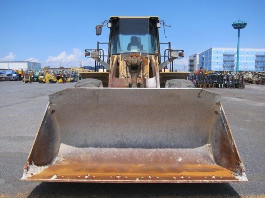 รถตกล้อยาง