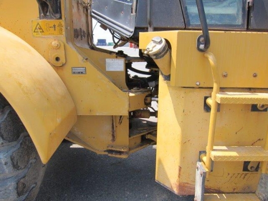 รถตกล้อยาง