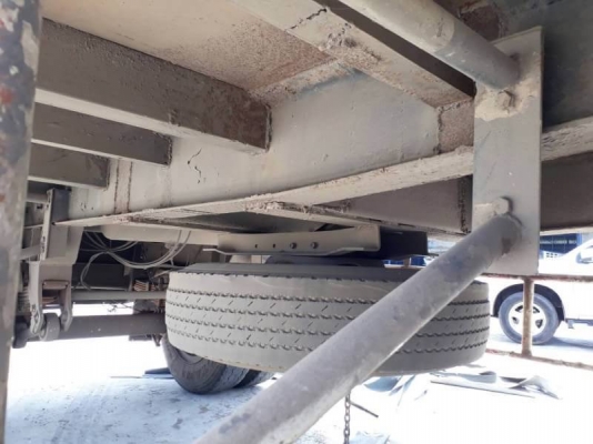 ขาย 165,000 บาท ลูกพ่วงพื้นเรียบ 2 คาน ยาว 6.2 เมตร คัสชีสวย เอกสารเล่มทะเบียน   รถอยู่. จ.สุรินทร์  090-772-3710 090-772-3708