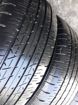 ยางรถยนต์มือสอง BRIDGESTONE รุ่น TURANZA RE33 .215 60R16 ปี2016 สภาพสวยมากๆ ดอกเยอะใช้อีกยาวๆไม่แพง ยางรถยนต์มือสอง BRIDGESTONE รุ่น TURANZA RE33 .215 60R16 ปี2016 สภาพสวยมากๆ ดอกเยอะใช้อีกยาวๆไม่แพง