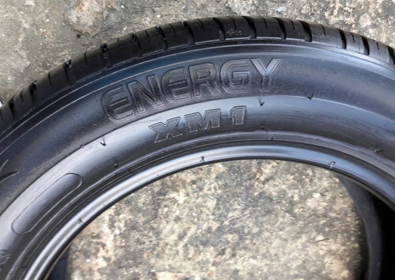 ยางรถยนต์มือสอง MICHELIN รุ่น ENERGY xm1. 175 65R15 สัปดาห์ที่19ปี2016 ลงพื้นจริงปลายปี2016 สภาพสวยม