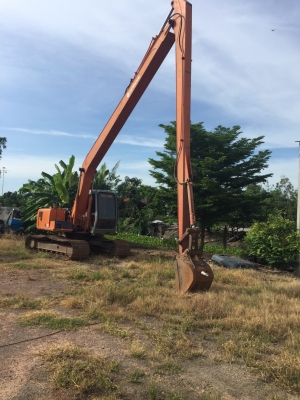 ขาย hitahi 120/2 บูมยาว. สภาพเอวดี เครืองแน่น ปั้มแรง ขาย 780000