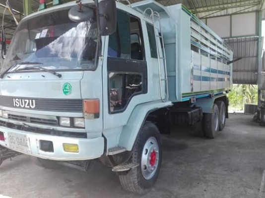 ร๊อคกี้ 195 นางฟ้าแท้