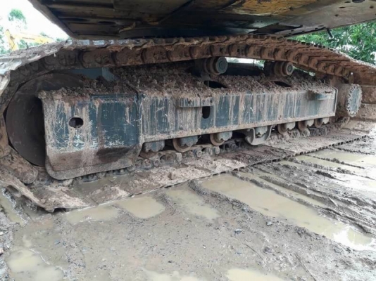 ขาย 1,150,000 บาท KOMATSU  PC 160-8 เครื่องดี ปั้มดี ช่วงล่างดี โช่หน่า ไฟฟ้าครบ พร้อมใช้งาน เอกสารเล่มทะเบียน รถอยู่ จ.ร้อยเอ็ด 090-772-3710 090-772-3708