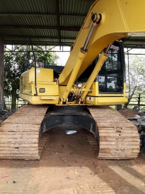 ขาย 1,150,000 บาท KOMATSU  PC 160-8 เครื่องดี ปั้มดี ช่วงล่างดี โช่หน่า ไฟฟ้าครบ พร้อมใช้งาน เอกสารเล่มทะเบียน รถอยู่ จ.ร้อยเอ็ด 090-772-3710 090-772-3708