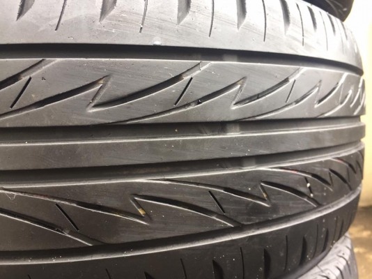 ขายยาง BRIDGESTONE MY02 195-50-16 ปี15 ดอกสวย ไม่มีปะ ไม่มีตำหนิ ชุดละ 3,900 บาท
