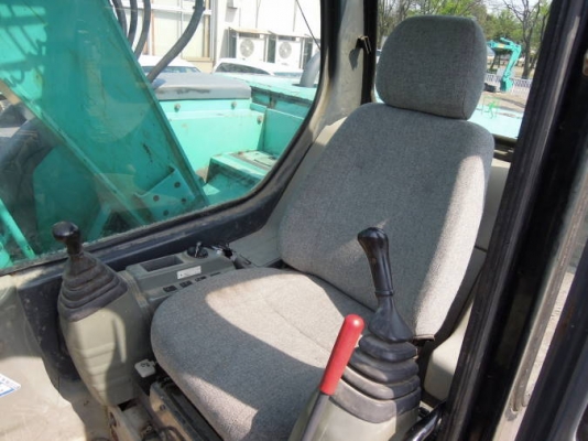 Kobelco SK135SR-1ES สอบถาม  062-709-1747