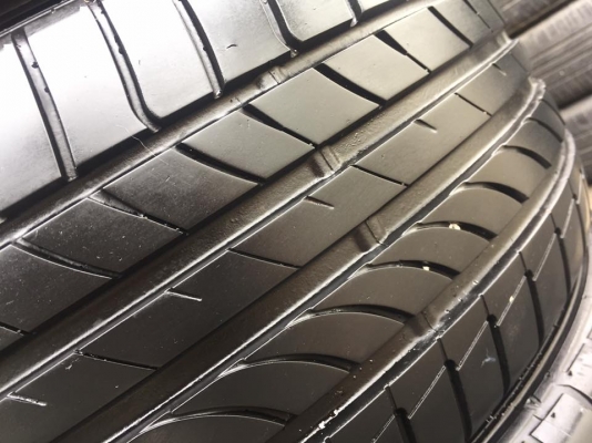 ขายยาง DUNLOP SP SPORT MAXX TT (MADE IN JAPAN) 235-55-17 ปี15 ดอกหนาจัด สภาพสวย ไม่มีตำหนิ ชุดละ 6,5 ขายยาง DUNLOP SP SPORT MAXX TT (MADE IN JAPAN) 235-55-17 ปี15 ดอกหนาจัด สภาพสวย ไม่มีตำหนิ ชุดละ 6,5