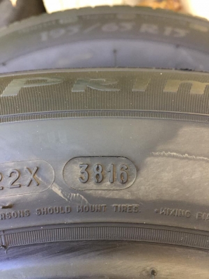 ขายยาง MICHELIN PRIMACY 3ST 195-65-15 ปี16 ดอกหนาจัด สภาพสวย ไม่มีตำหนิ ชุดละ 3,900 บาท ขายยาง MICHELIN PRIMACY 3ST 195-65-15 ปี16 ดอกหนาจัด สภาพสวย ไม่มีตำหนิ ชุดละ 3,900 บาท