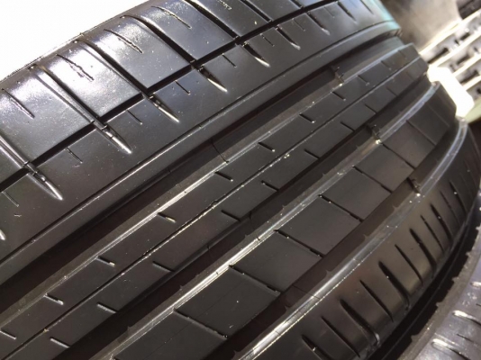 ขายยาง MICHELIN PILOT SPORTS3 235-45-18 ปี15 ดอกหนาจัด สภาพสวยจัด ไม่มีปะ ไม่มีตำหนิ ชุดละ 8,500 บาท ขายยาง MICHELIN PILOT SPORTS3 235-45-18 ปี15 ดอกหนาจัด สภาพสวยจัด ไม่มีปะ ไม่มีตำหนิ ชุดละ 8,500 บาท