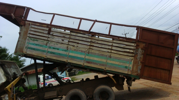 ขายกระบะดั๊มพร้อมกระบอกดั๊มยกชุด