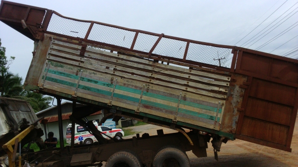 ขายกระบะดั๊มพร้อมกระบอกดั๊มยกชุด