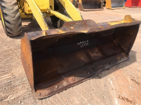 ขายรถตักล้อยาง KOMATSU WA100-3 แขนยาวพิเศษ รถนอกนำเข้าจากญี่ปุ่น สภาพสวยพร้อมใช้ มีVDOการทำงานครับ ขายรถตักล้อยาง KOMATSU WA100-3 แขนยาวพิเศษ รถนอกนำเข้าจากญี่ปุ่น สภาพสวยพร้อมใช้ มีVDOการทำงานครับ