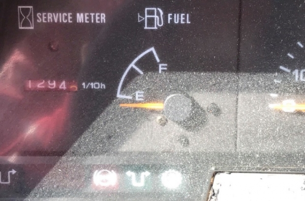 ขายรถตักล้อยาง KOMATSU WA100-3 แขนยาวพิเศษ รถนอกนำเข้าจากญี่ปุ่น สภาพสวยพร้อมใช้ มีVDOการทำงานครับ ขายรถตักล้อยาง KOMATSU WA100-3 แขนยาวพิเศษ รถนอกนำเข้าจากญี่ปุ่น สภาพสวยพร้อมใช้ มีVDOการทำงานครับ