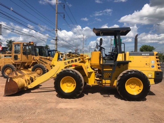 ขายรถตักล้อยาง KOMATSU WA100-3 แขนยาวพิเศษ รถนอกนำเข้าจากญี่ปุ่น สภาพสวยพร้อมใช้ มีVDOการทำงานครับ ขายรถตักล้อยาง KOMATSU WA100-3 แขนยาวพิเศษ รถนอกนำเข้าจากญี่ปุ่น สภาพสวยพร้อมใช้ มีVDOการทำงานครับ