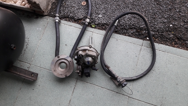 ขายชุดแกส lpg 75 ลิตร ขายชุดแกส lpg 75 ลิตร