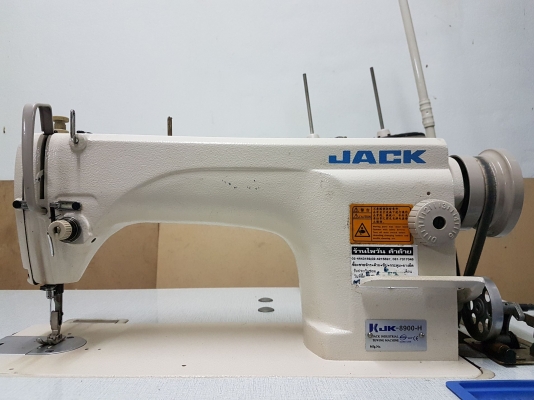จักรเย็บผ้า เข็มเดี่ยว ยี่ห้อ JACK รุ่น JK-8900 H สภาพดี ครบชุด โต๊ะ มอเตอร์ พร้อมใช้งาน จักรเย็บผ้า เข็มเดี่ยว ยี่ห้อ JACK รุ่น JK-8900 H สภาพดี ครบชุด โต๊ะ มอเตอร์ พร้อมใช้งาน