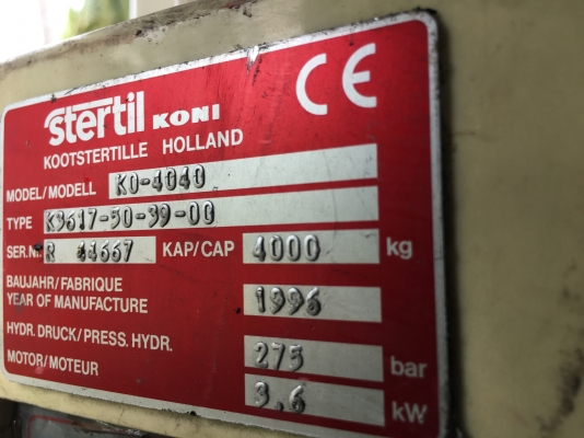 ขายลิฟต์ยกรถสองเสาคานบนมือสอง ยี่ห้อ KONI ขายลิฟต์ยกรถสองเสาคานบนมือสอง ยี่ห้อ KONI