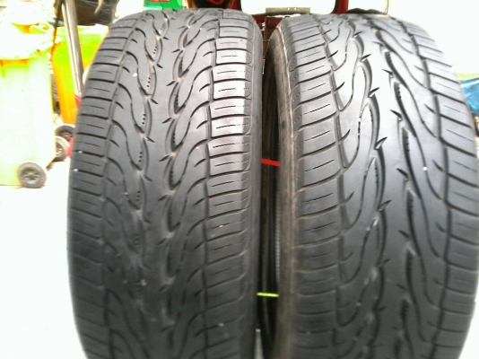 265/50R20 TOYO PROXES ST ปี14 มี 2 เส้น โทร.081-427-3941