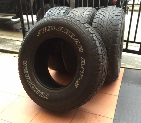 ยางYokohama AT-s 265/70/16 ตัวหนังสือขาว สภาพดี ไม่เคยปะ ถูกๆ4เส้น