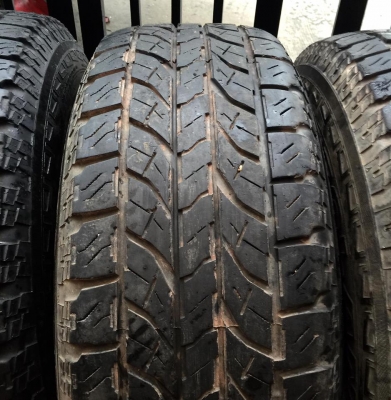 ยางYokohama AT-s 265/70/16 ตัวหนังสือขาว สภาพดี ไม่เคยปะ ถูกๆ4เส้น