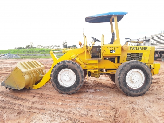 ขายด่วน รถตักล้อยาง KOMATSU JH30B ขายด่วน รถตักล้อยาง KOMATSU JH30B