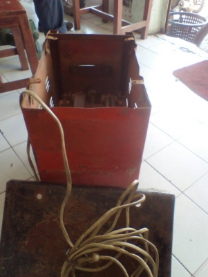 ตู้ชาร์ทไฟ