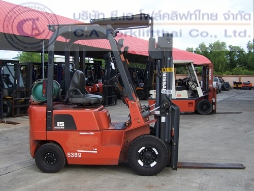 ขาย  รถโฟล์คลิฟท์ NISSAN รุ่น J01A15 (2)