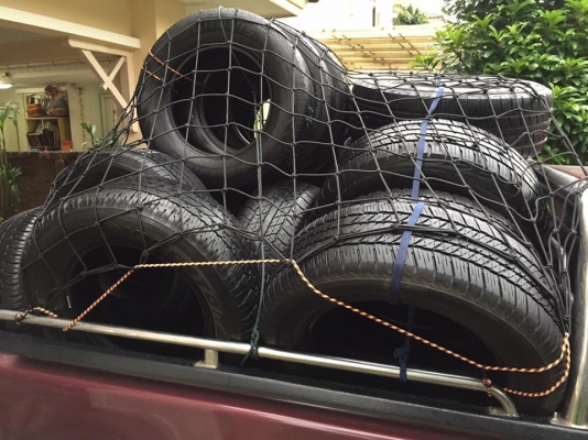 ยาง Falken 265 65 17 กลางปี14 ดอกเต็ม ใช้ยาว ราคาไม่แพง