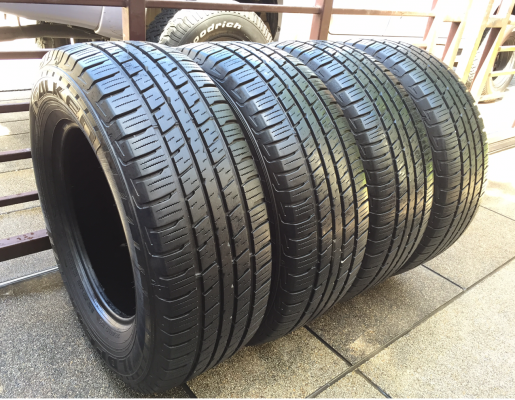 ยาง Falken 265 65 17 กลางปี14 ดอกเต็ม ใช้ยาว ราคาไม่แพง