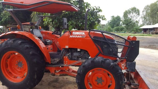 ขายคูโบต้า M6040 สภาพสวยๆเดิมๆ